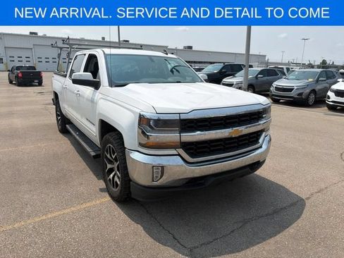 Used 2017 Chevrolet Silverado 1500 LT w/ All Star Edition AWD/4WD image 5