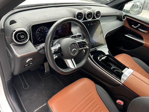 Certified 2024 Mercedes-Benz GLC 300 image 21