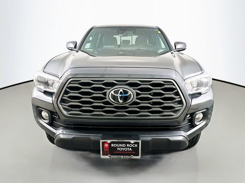 Used 2023 Toyota Tacoma TRD Off-Road image 2