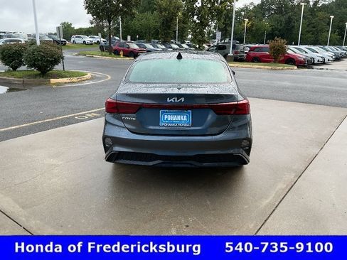 Used 2023 Kia Forte LXS w/ LXS Technology Package FWD image 5