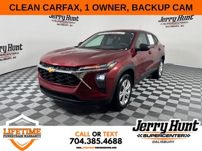 Used 2025 Chevrolet Trax LS