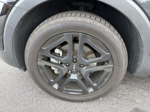 Used 2024 Kia Telluride EX X-Line AWD/4WD image 7