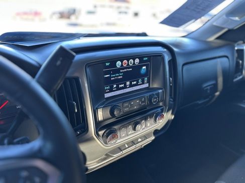 Used 2018 Chevrolet Silverado 1500 LT w/ All Star Edition image 18