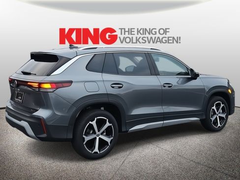 New 2026 Volkswagen Tiguan SE image 3