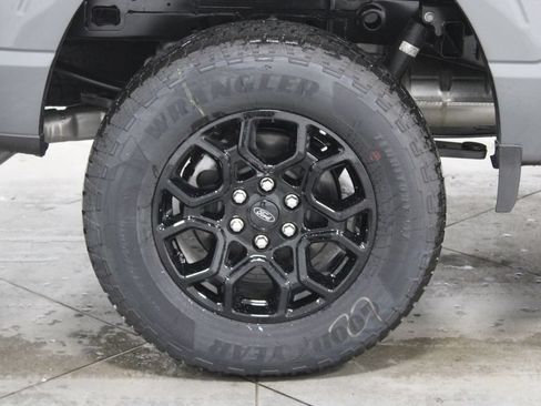 New 2026 Ford F150 XLT w/ Equipment Group 302A MID AWD/4WD image 15