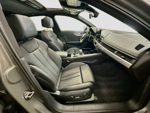 Used 2023 Audi A4 2.0T Prestige w/ Prestige Package AWD/4WD image 32
