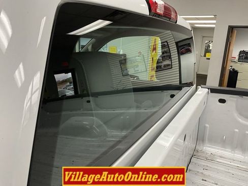 Used 2018 GMC Sierra 1500 2WD Regular Cab image 28