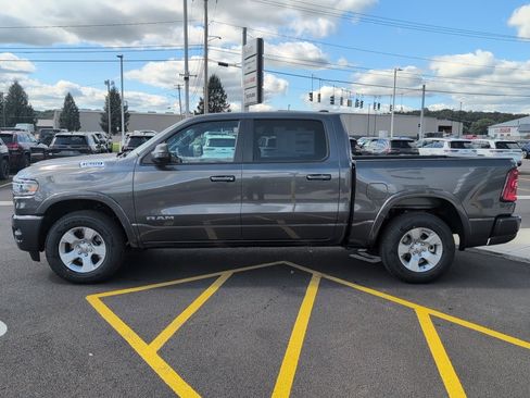 New 2025 RAM 1500 Big Horn image 4