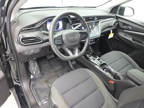 Used 2023 Chevrolet Bolt EUV LT image 16