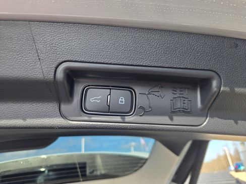 New 2026 Ford Explorer Active image 10