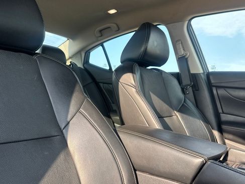 Used 2021 Nissan Maxima 3.5 SV w/ Floor Mat Group FWD image 31