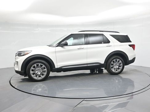 New 2025 Ford Explorer Active w/ Active Comfort Package image 28