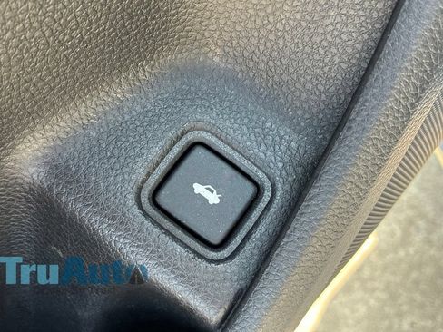 Used 2020 Honda Accord EX image 13