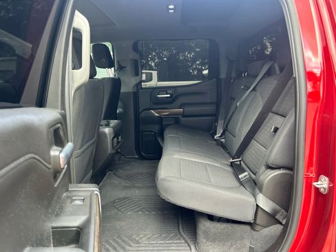 Used 2021 Chevrolet Silverado 1500 LT Trail Boss w/ Convenience Package II AWD/4WD image 9