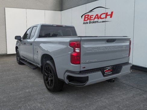 Used 2024 Chevrolet Silverado 1500 Custom image 11