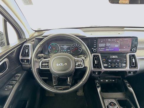 Certified 2023 Kia Sorento EX AWD/4WD image 22