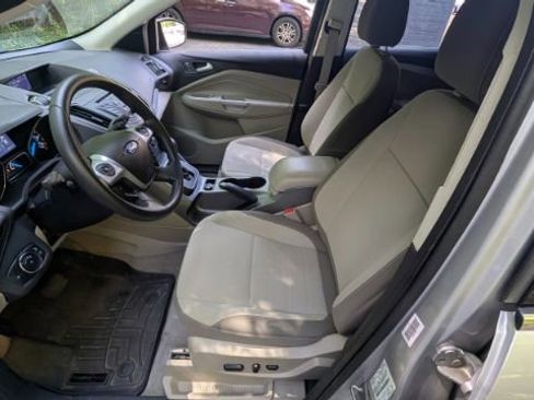 Used 2014 Ford Escape SE AWD/4WD image 10