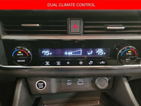 Certified 2023 Nissan Rogue SV image 16