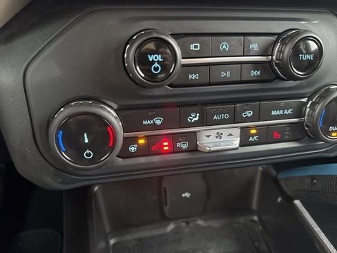 Used 2022 Ford Bronco Wildtrak AWD/4WD image 32