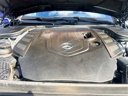 Used 2020 Mercedes-Benz S 560 Sedan image 35
