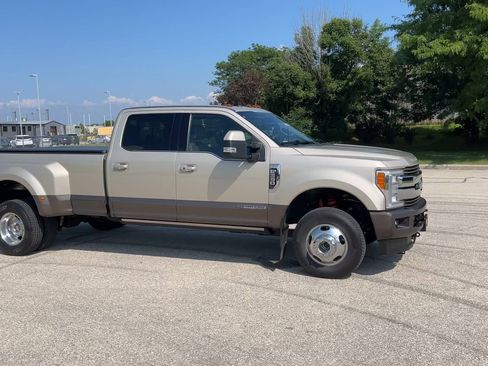 Used 2017 Ford F350 King Ranch w/ King Ranch Ultimate Package image 45