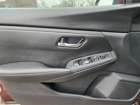 Used 2024 Nissan Sentra SV w/ All-Weather Package image 10