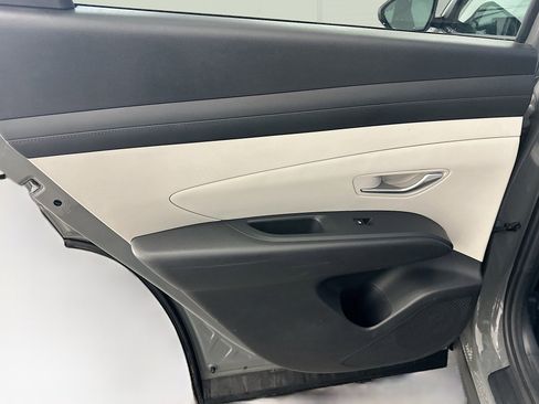 Used 2025 Hyundai Tucson SEL AWD/4WD image 26