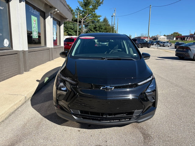 Used 2023 Chevrolet Bolt LT FWD image 8