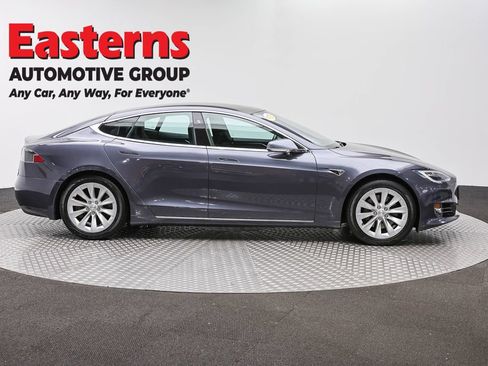 Used 2018 Tesla Model S 75D AWD/4WD image 4