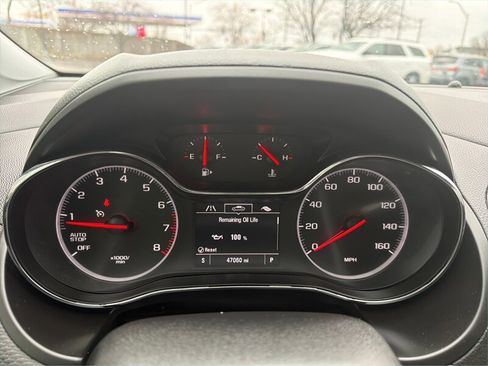 Used 2019 Chevrolet Cruze LT image 15