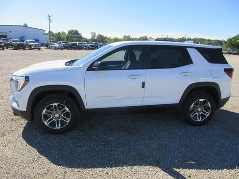 New 2026 GMC Terrain Elevation AWD/4WD image 7