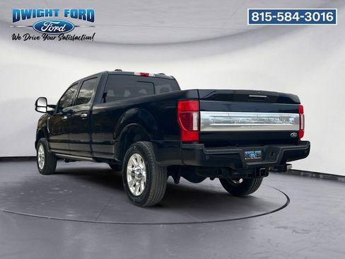 Certified 2022 Ford F350 Platinum image 3