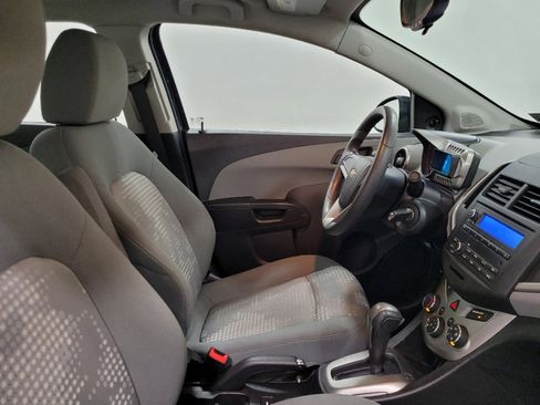 Used 2015 Chevrolet Sonic LS FWD image 21
