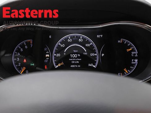 Used 2021 Jeep Grand Cherokee Laredo AWD/4WD image 18