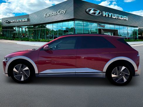 New 2026 Hyundai Ioniq 5 Limited image 3