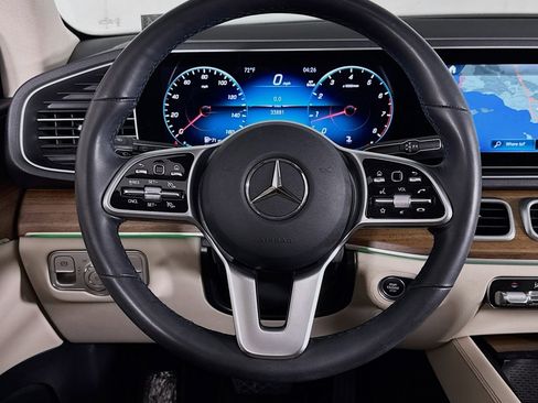 Used 2023 Mercedes-Benz GLE 350 w/ Premium Package image 18