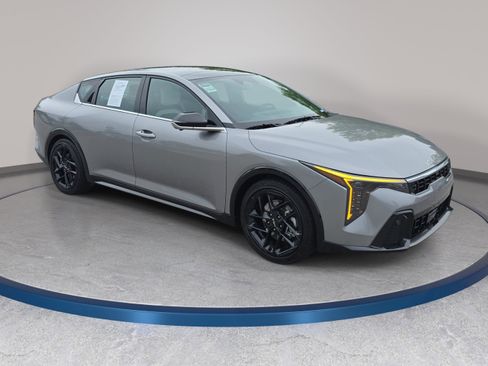 Used 2025 Kia K4 GT-Line Turbo FWD image 3