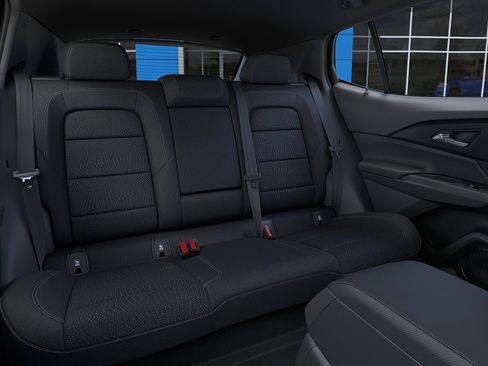 New 2026 Chevrolet Equinox EV LT FWD image 17