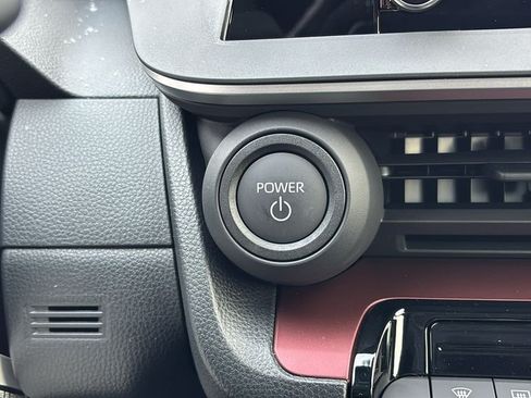 New 2026 Toyota Prius Plug-In Hybrid FWD image 14