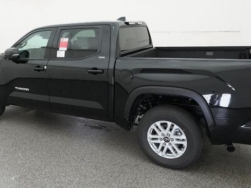 New 2026 Toyota Tundra SR5 AWD/4WD image 6