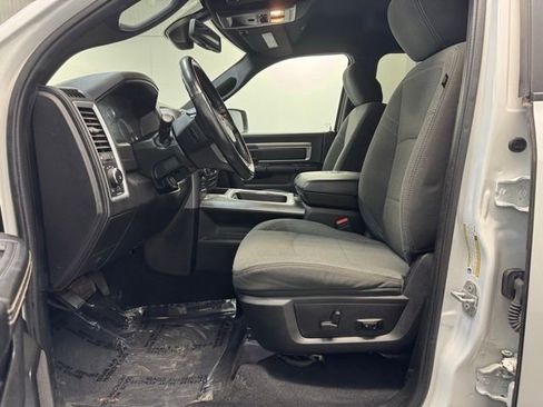 Used 2021 RAM 1500 Classic Warlock AWD/4WD image 13