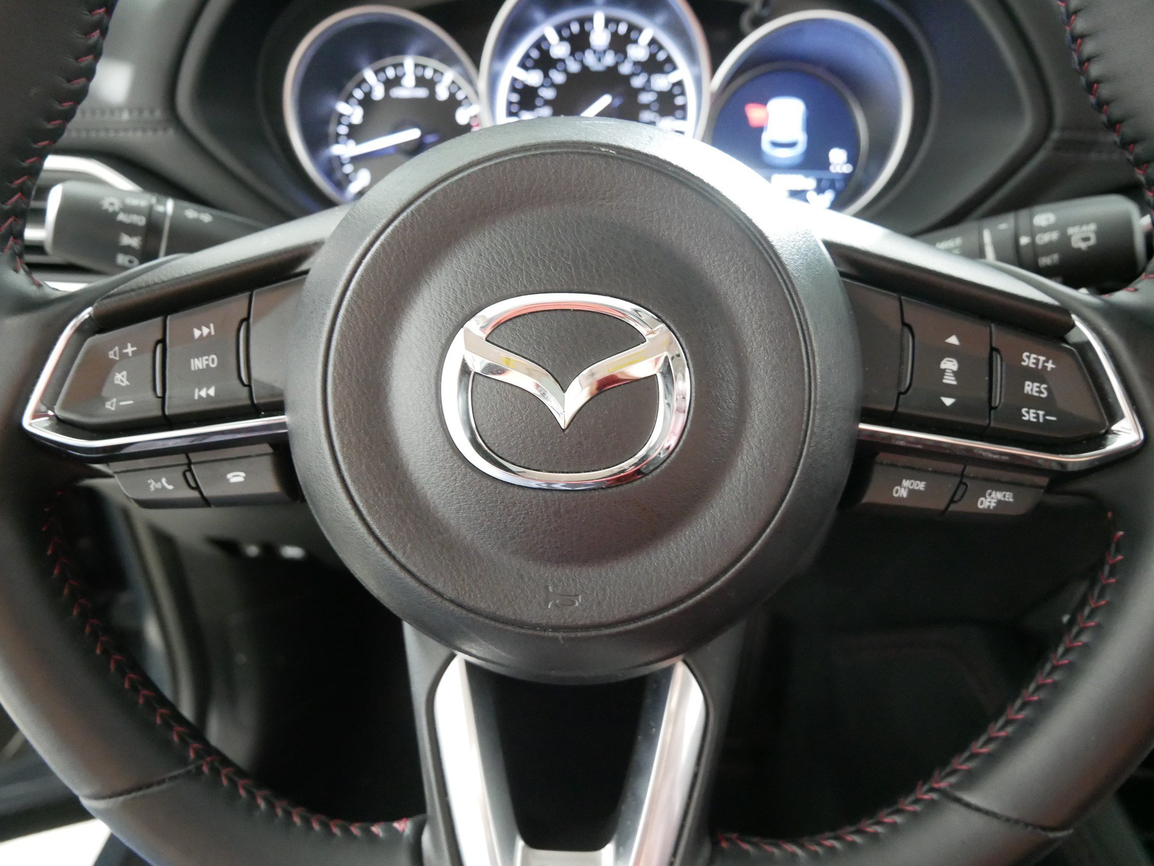Certified 2025 MAZDA CX-5 Carbon Edition AWD/4WD image 25