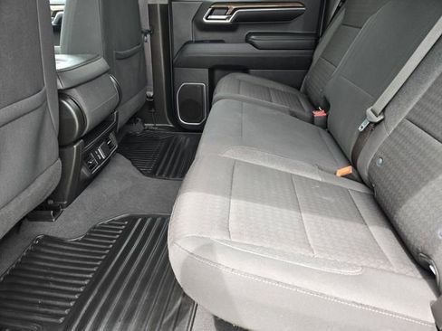 Used 2024 Chevrolet Silverado 1500 LT AWD/4WD image 29