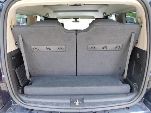 Used 2008 Jeep Commander Sport image 12