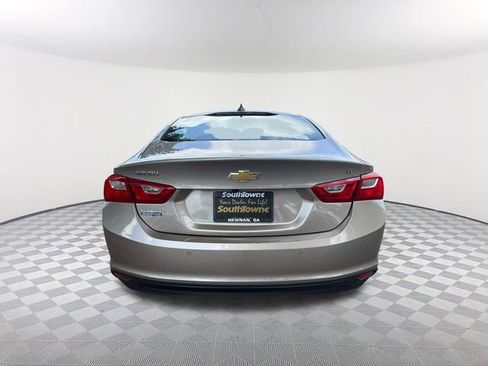 Used 2024 Chevrolet Malibu LT FWD image 6
