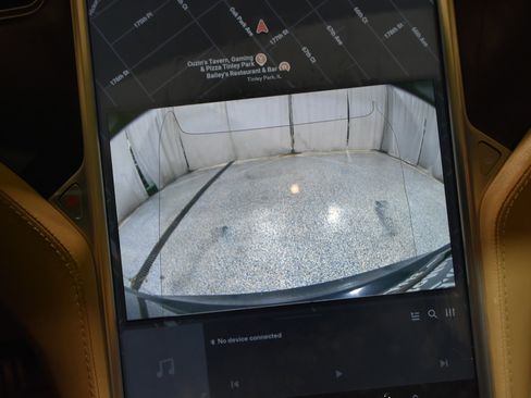 Used 2013 Tesla Model S Performance image 16