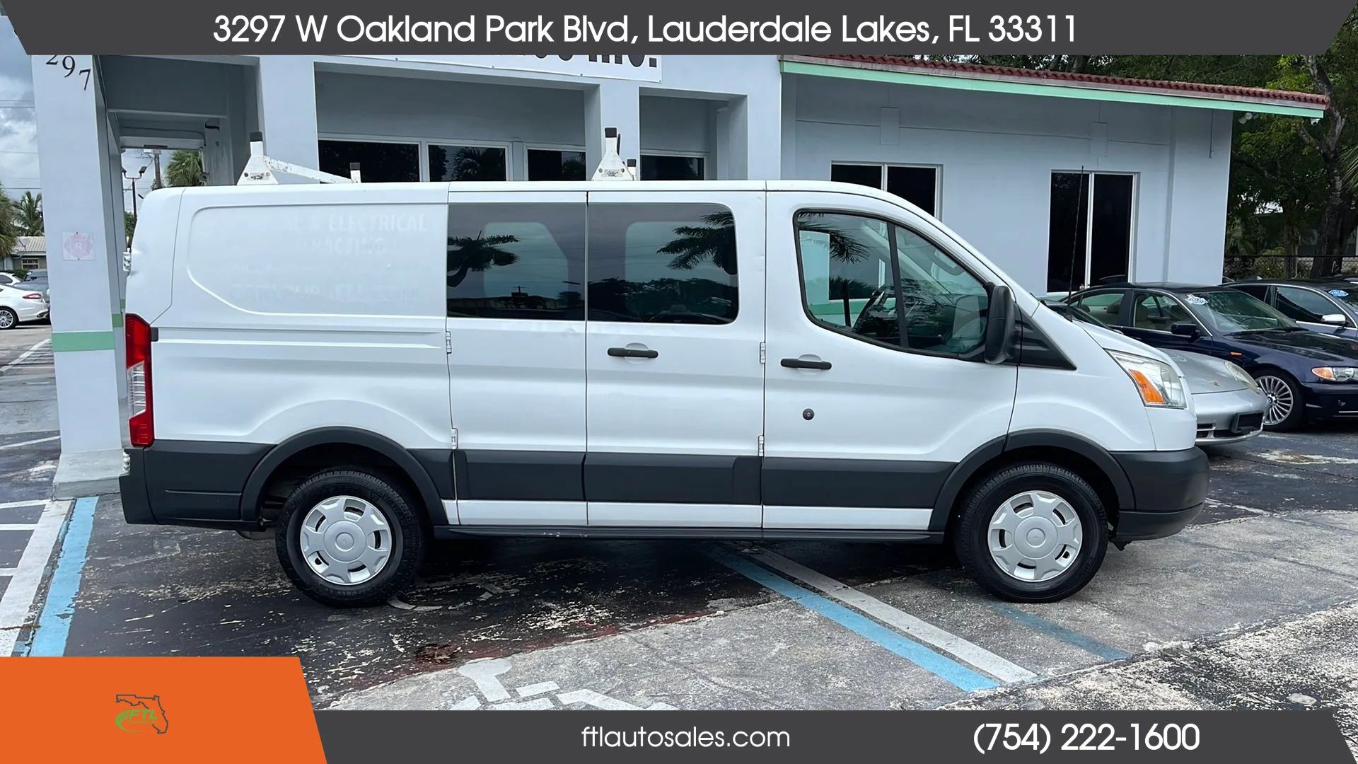 Used 2015 Ford Transit 150 130 Low Roof w/ Exterior Upgrade Package RWD image 30