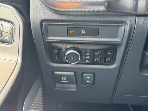 Used 2025 Ford F150 Raptor AWD/4WD image 17