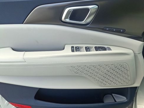 New 2026 Kia Carnival SX w/ SX Dark Edition Package image 14