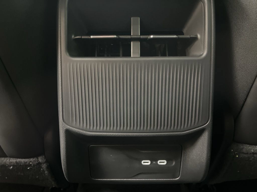 New 2026 Jeep Cherokee Limited AWD/4WD image 24